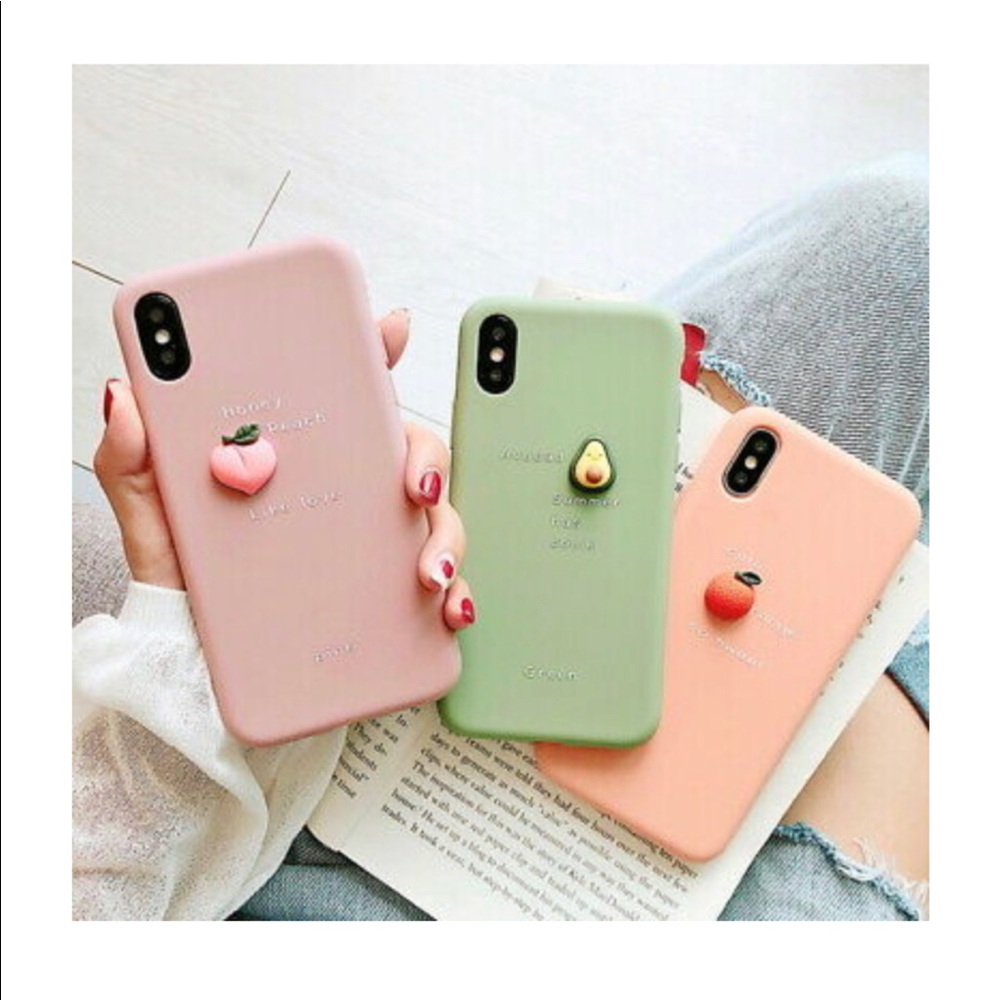🥑NIB-Avocado IPhone Cases🥑